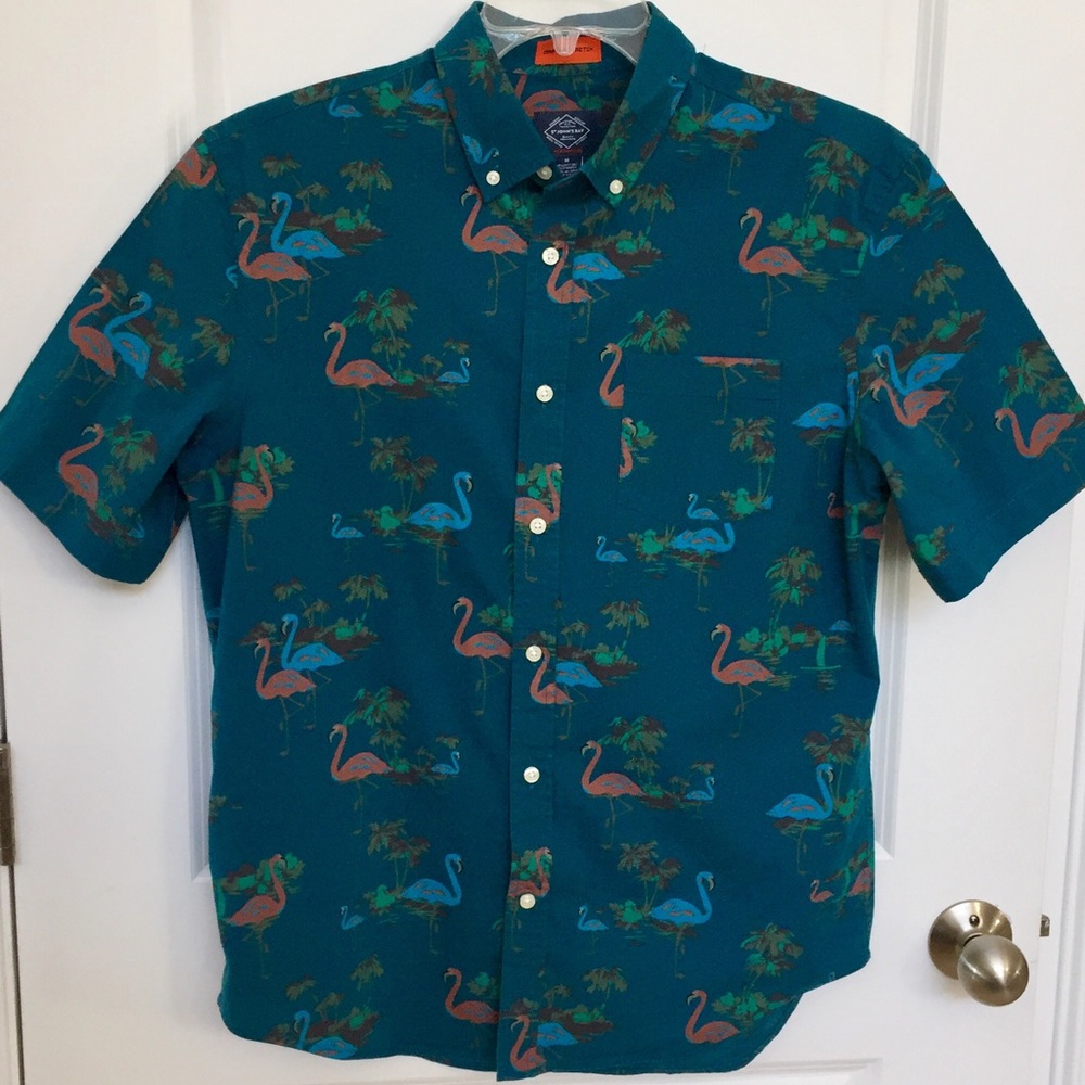 St. John’s Bay Men’s Short Sleeve Button Up Shirt